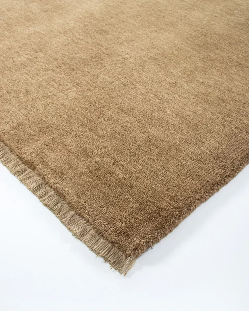 Modern carpet runner