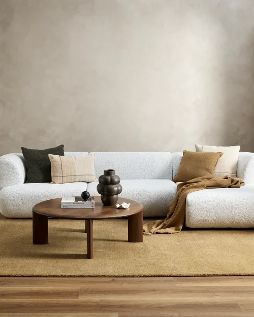 Plush cushion