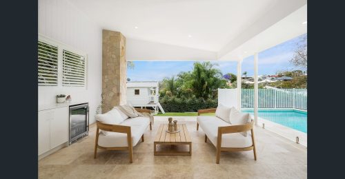 durable garden furniture