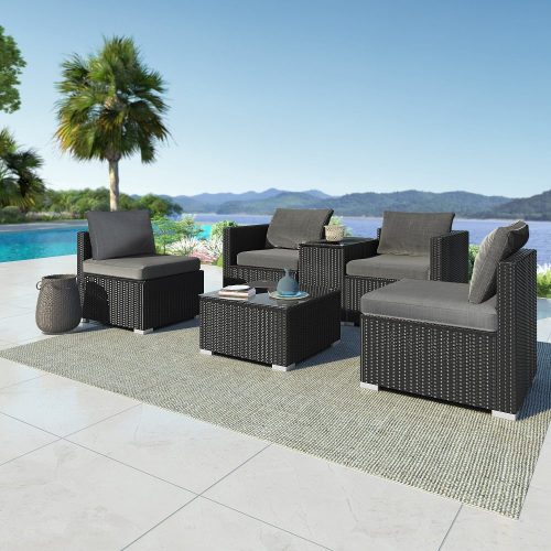 Stylish Outdoor Lounge