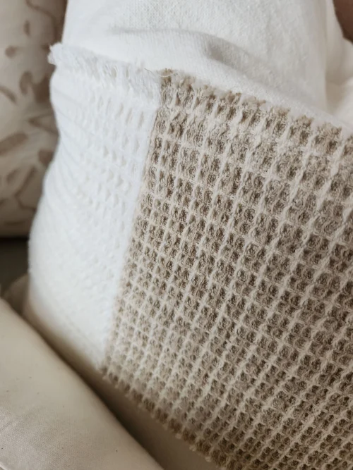 Textured waffle cushion