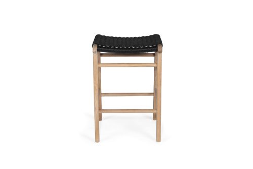 Close weave stool