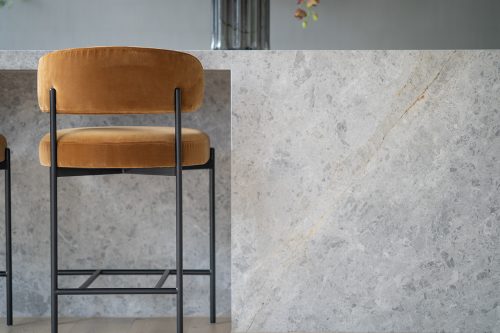 Minimalist counter stool