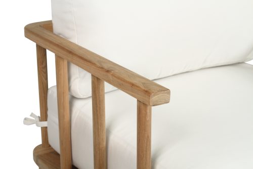 Outdoor lounge chair