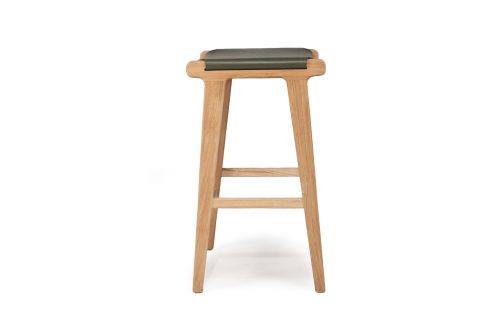 Saddle stool for kitchen