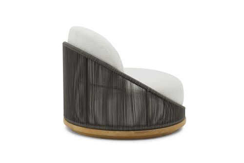 Stylish outdoor swivel chair