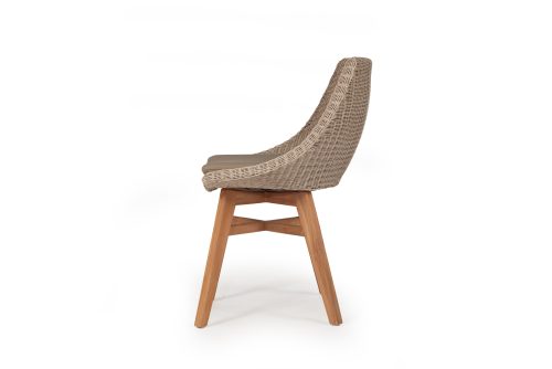 Oceanic outdoor chair