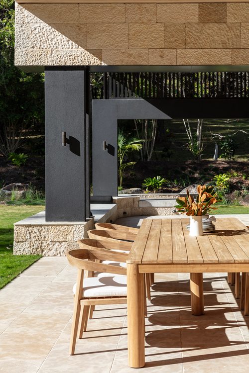 durable outdoor dining chair
