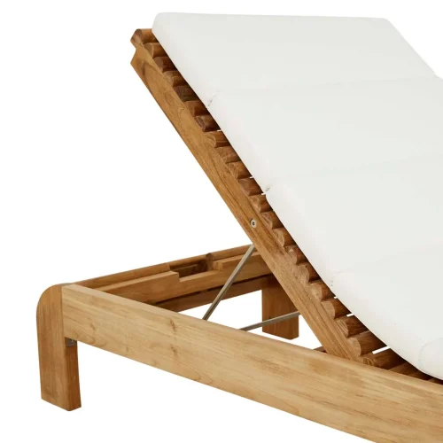 stylish patio lounger