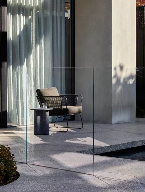 wave shape side table
