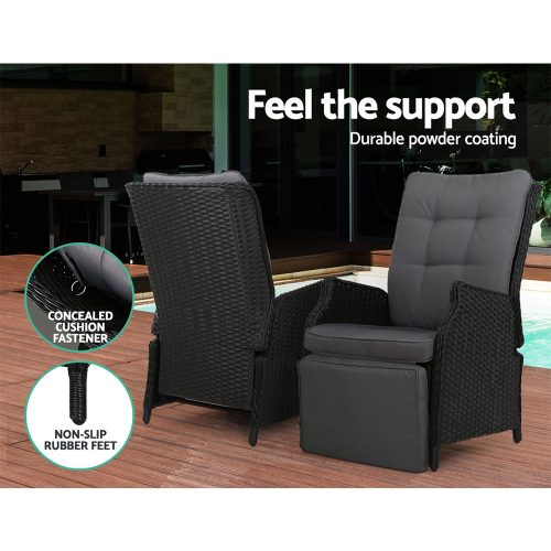 wicker lounge chairs